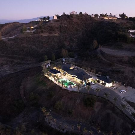 Iron Mansion Private Resort-Event Space 12000 Ft! Temecula Exterior foto